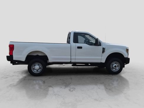 Used 2019 Ford F250 XL w/ Snow Plow Prep Package AWD/4WD image 9