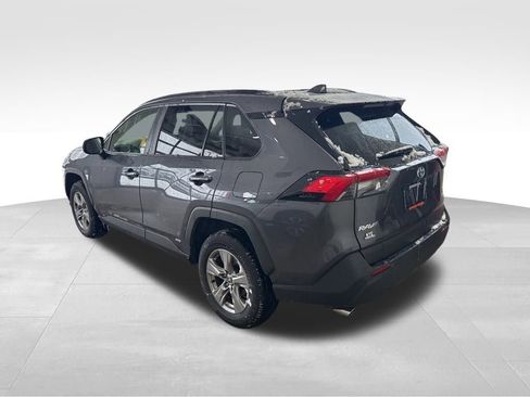 Used 2023 Toyota RAV4 LE image 3