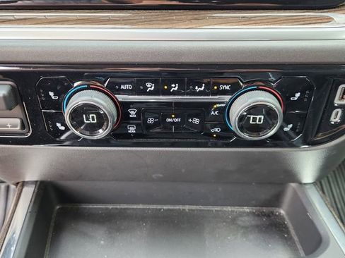 Used 2025 Chevrolet Silverado 1500 LT Trail Boss w/ LT Trail Boss Premium Package image 18