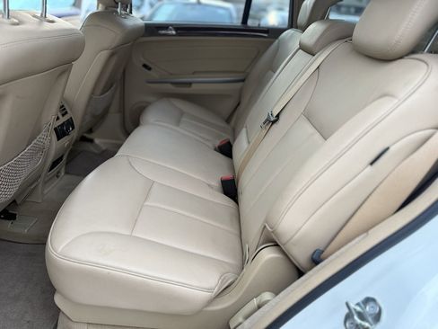 Used 2010 Mercedes-Benz GL 450 4MATIC image 21