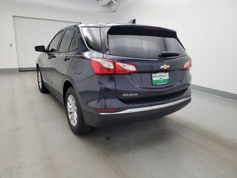 Used 2018 Chevrolet Equinox LS FWD image 5