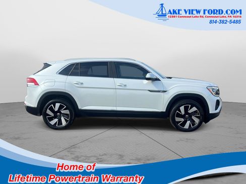 Used 2024 Volkswagen Atlas Cross Sport SEL AWD/4WD image 14