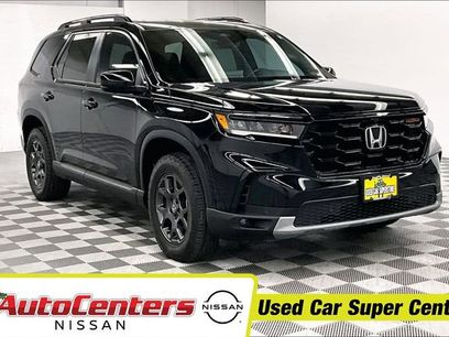 Used 2025 Honda Pilot TrailSport