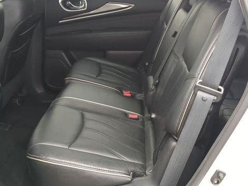 Used 2016 INFINITI QX60 Luxe w/ Premium Package AWD/4WD image 18