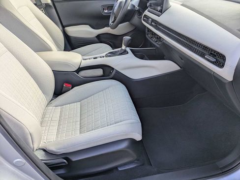 Certified 2023 Honda HR-V LX image 19