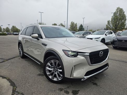 Used 2024 MAZDA CX-90 3.3 Turbo w/ Premium Package image 4