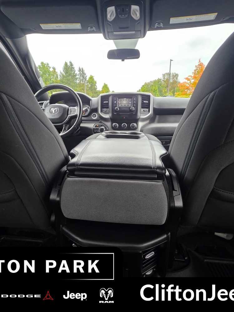Used 2021 RAM 1500 Big Horn AWD/4WD image 19