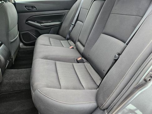 Used 2023 Nissan Altima 2.5 SV FWD image 17