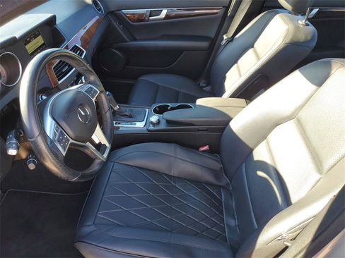 Used 2014 Mercedes-Benz C 250 Sedan image 21