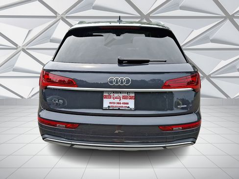 Used 2023 Audi Q5 2.0T Premium w/ Convenience Package AWD/4WD image 9