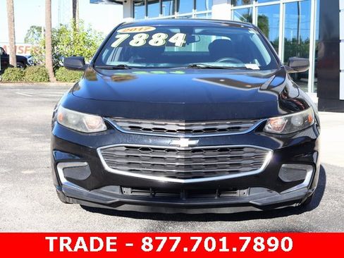 Used 2017 Chevrolet Malibu LS image 3