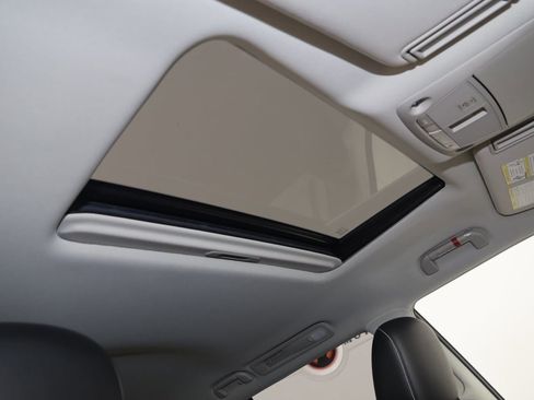 Used 2023 INFINITI QX80 Premium Select w/ All-Season Package image 11