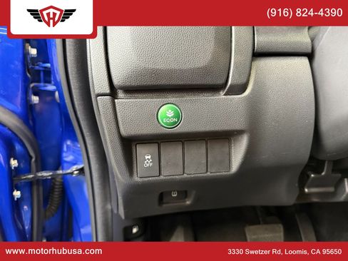 Used 2015 Honda Fit EX image 39