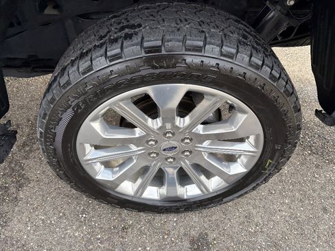 Used 2022 Ford F150 Limited AWD/4WD image 13