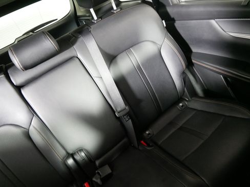 Certified 2025 MAZDA CX-70 3.3 Turbo w/ Preferred Package image 14