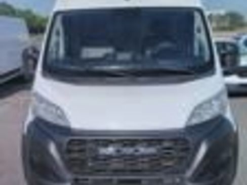 Used 2024 RAM ProMaster 2500 w/ Convenience Group FWD image 6