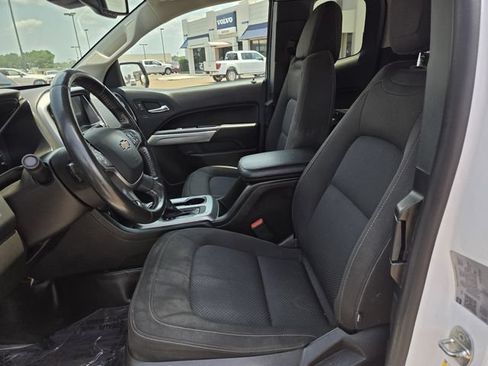 Used 2022 Chevrolet Colorado LT w/ Fleet Safety Package RWD image 12