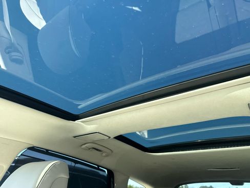 Used 2025 Genesis GV80 3.5T Prestige image 5