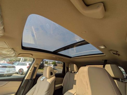 New 2026 Acura MDX SH-AWD image 21