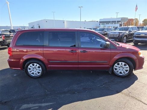 Used 2014 Dodge Grand Caravan American Value Package image 14