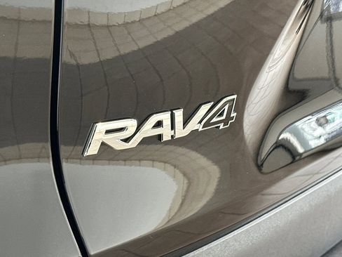 Certified 2025 Toyota RAV4 XLE AWD/4WD image 27