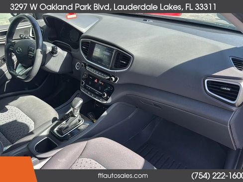 Used 2017 Hyundai Ioniq SEL w/ Tech Package 02 image 42