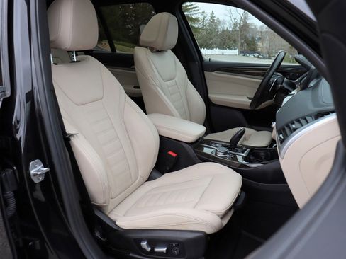 Used 2018 BMW X3 xDrive30i AWD/4WD image 19