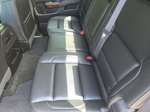 Used 2018 GMC Sierra 1500 SLT w/ SLT Premium Package AWD/4WD image 19