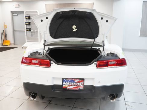 Used 2015 Chevrolet Camaro LT w/ 1LT Preferred Package RWD image 10