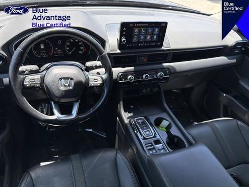 Used 2025 Honda Pilot EX-L image 9