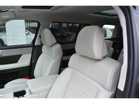 New 2025 Hyundai Santa Fe Calligraphy image 28