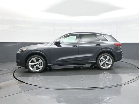 New 2025 Audi Q5 Premium Plus image 4