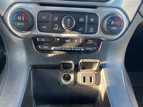 Used 2016 GMC Yukon SLE w/ HD Trailering Package image 20