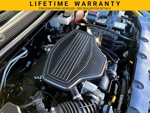 Used 2022 Chevrolet Blazer RS w/ Driver Confidence II Package FWD image 34