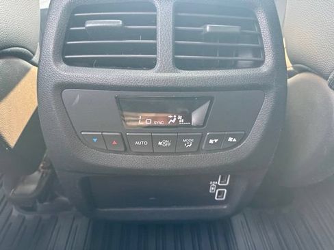 Used 2022 Honda Pilot TrailSport image 23