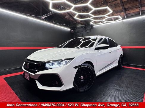 Used 2018 Honda Civic Si image 2