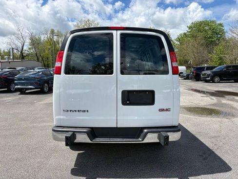 Used 2024 GMC Savana 2500 w/ Driver Convenience Package RWD image 4