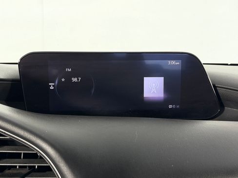 Used 2020 MAZDA MAZDA3 Sedan FWD image 19