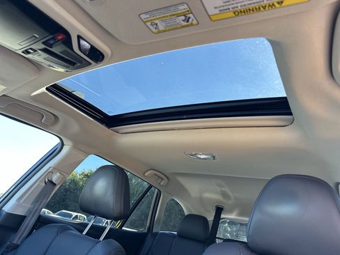 Used 2021 Subaru Outback Limited w/ Popular Package #2 image 32