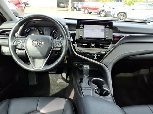 Certified 2023 Toyota Camry SE w/ Cold Weather Package FWD image 9