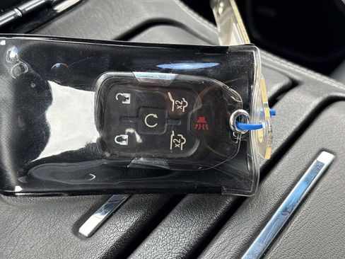 Used 2019 GMC Yukon Denali w/ Open Road Package image 37