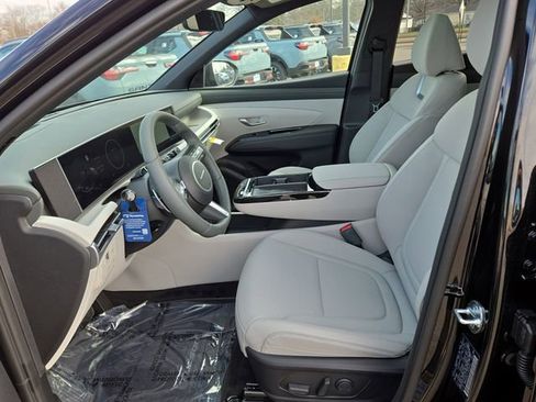 New 2026 Hyundai Tucson Limited image 24