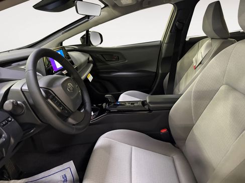 New 2026 Toyota Prius LE image 9