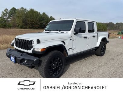 Used 2024 Jeep Gladiator Sport