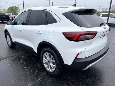 Used 2024 Ford Escape Active w/ Tech Pack #1 AWD/4WD image 5
