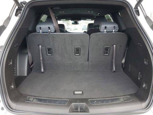 Used 2024 Buick Enclave Essence w/ LPO, Floor Liner Package image 29