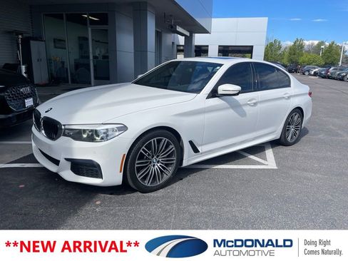 Used 2019 BMW 530i xDrive w/ M Sport Package AWD/4WD image 1