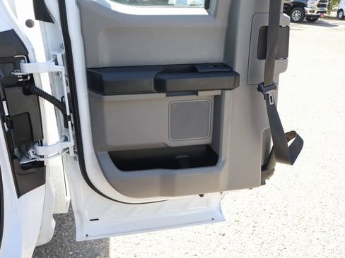 Used 2022 Ford F350 XL w/ Power Equipment Group RWD image 23