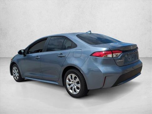 Certified 2022 Toyota Corolla LE FWD image 7
