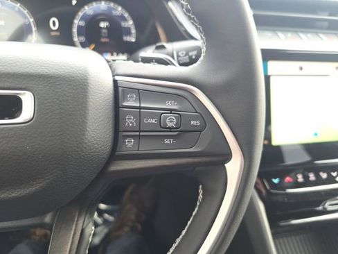 New 2026 Jeep Grand Cherokee Laredo image 14